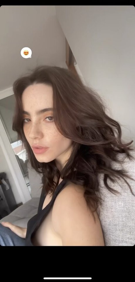 Melissa Fernandes high quality pornstar pic