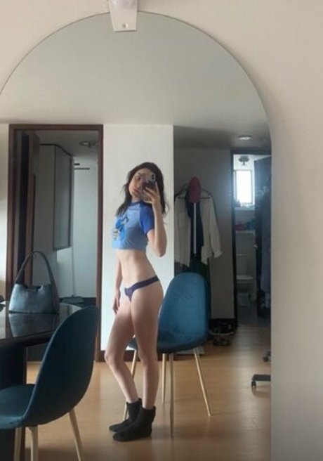 Melissa Fernandes high quality star photo