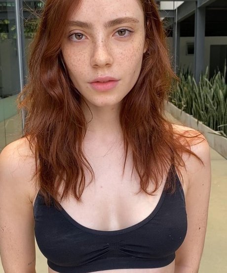 Melissa Fernandes star hd pic