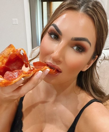 fingering pussy onlyfans pornographic picture