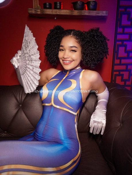 Marycuriell pornstar exclusive image