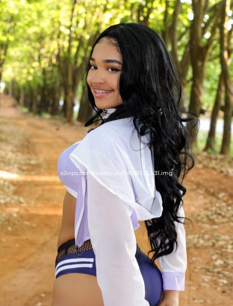 Marycuriell star top gallery