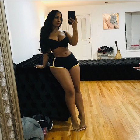 ass spread onlyfans hd photo