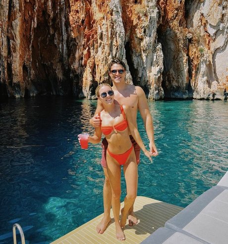 milf strip onlyfans free porn photos