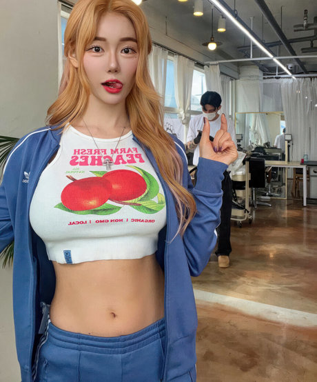 curvy kitty onlyfans hot naked archive