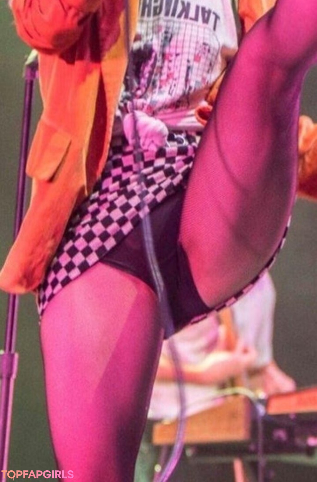 feet milf onlyfans free photo