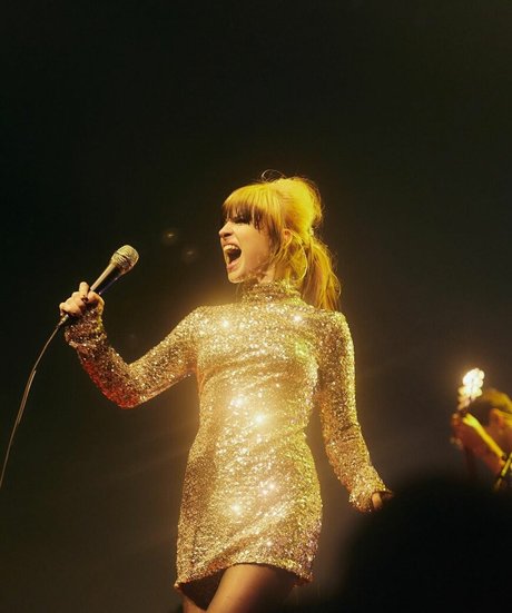 hippie onlyfans pornographic pic