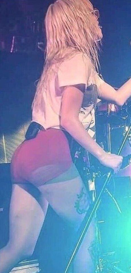 shemale masturbation onlyfans best img