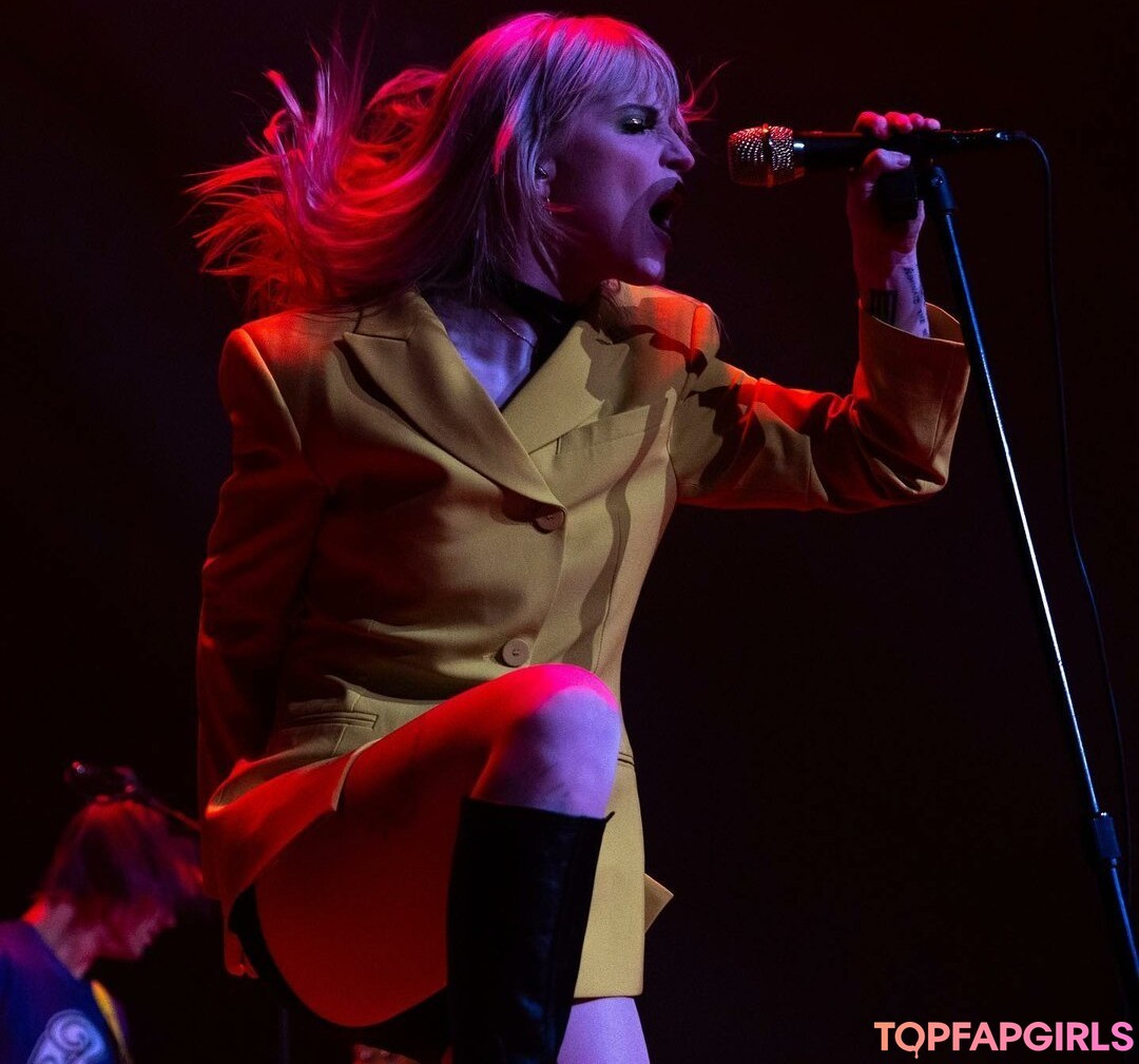 famous male onlyfans beautiful pics