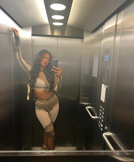 dmv onlyfans naked photos