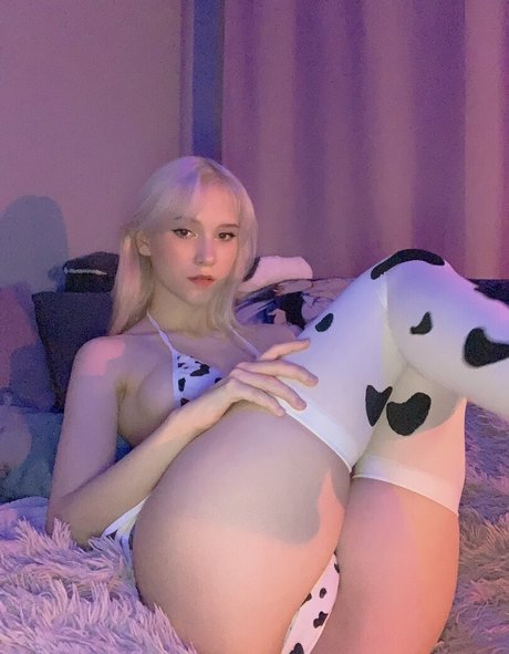 etogabi exclusive model photos