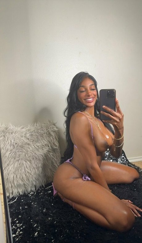 drayadominicana star nude images