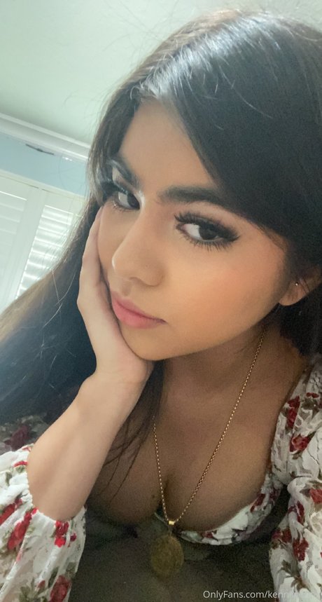 kenniwennii star naked image