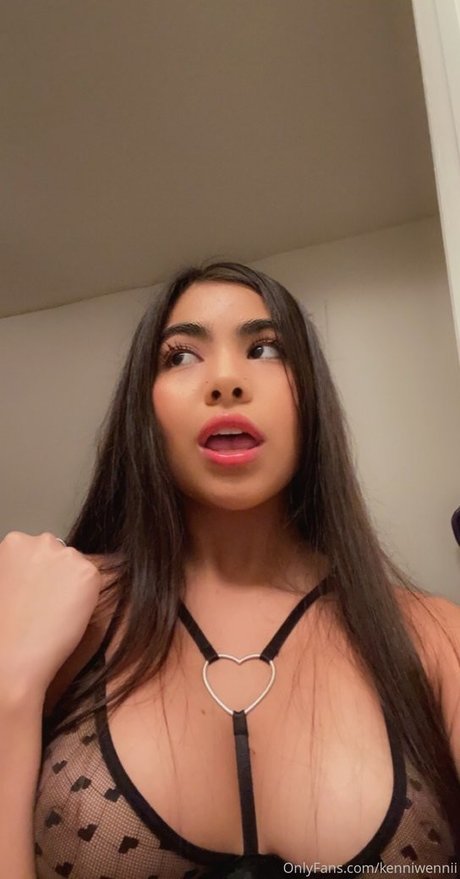 kenniwennii free actress pics