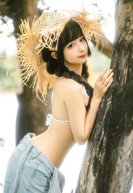 lesbian fingering onlyfans art naked galleries