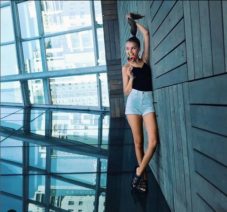 naked milf onlyfans nudes photos