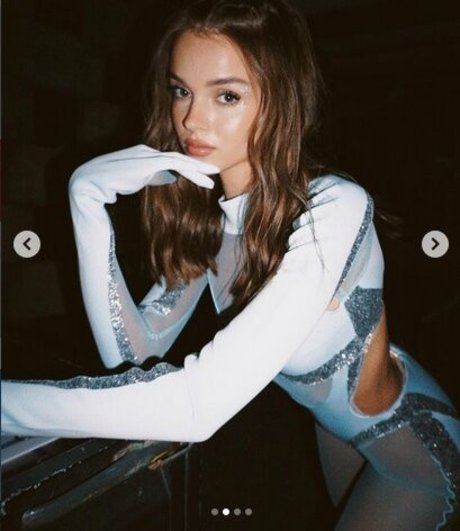 blonde hairy pussy onlyfans porn photo