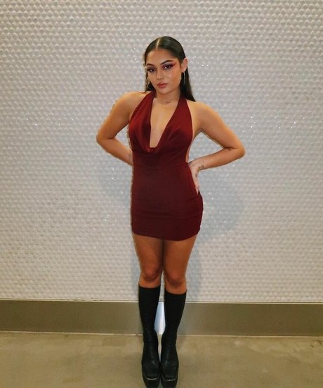 alt girl onlyfans erotic pics