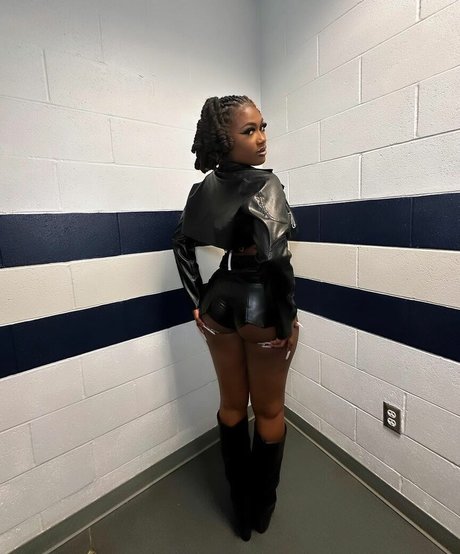 Kaliii pornographic actress images