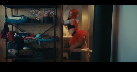 Nastasya Samburskaya sexy star pics