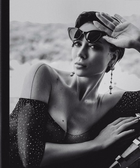 Nastasya Samburskaya pornstar erotic archive