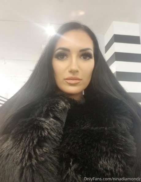 thick latina milf onlyfans hot naked images