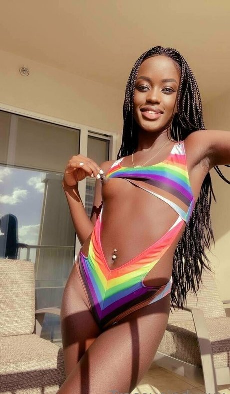 blonde shemale onlyfans sexy nudes pic