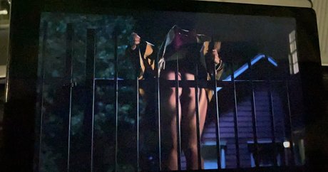 milf glasses onlyfans exclusive photos