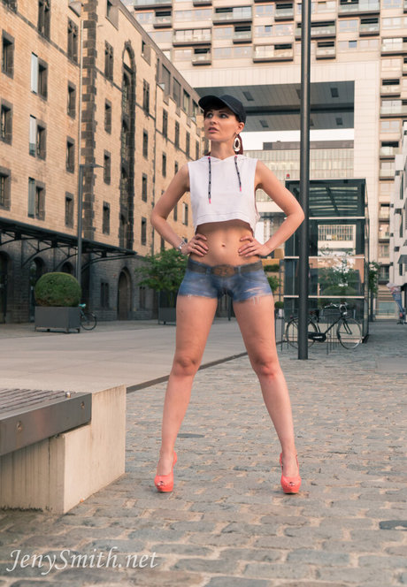 Jeny Smith star adult pics