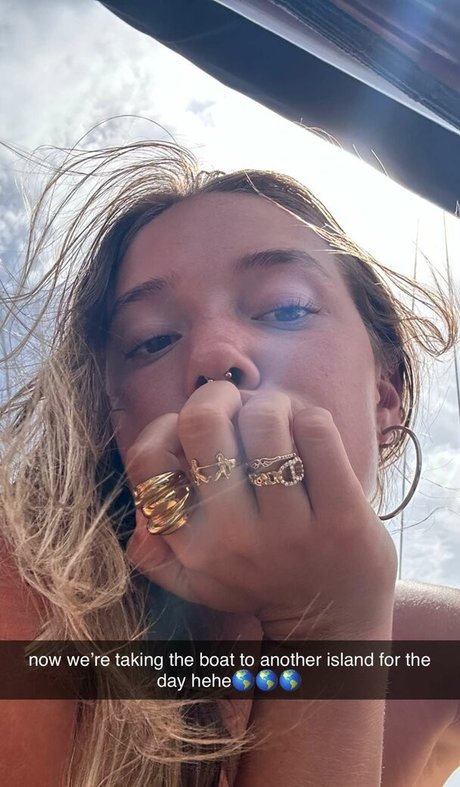 fingering pussy onlyfans free nude gallery