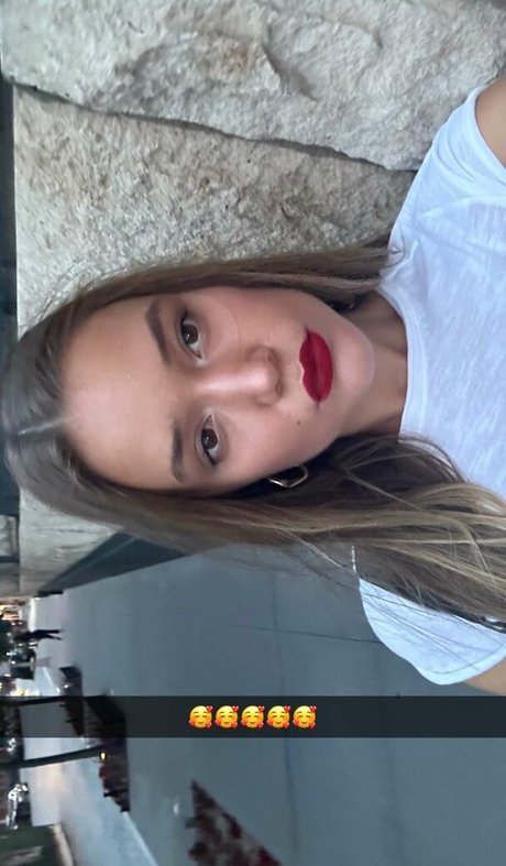 milf model onlyfans nudes img