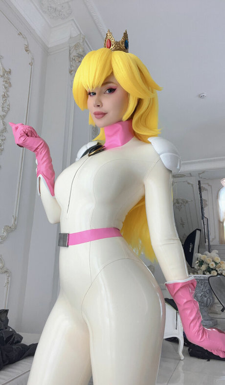 lesbian fingering onlyfans art nude galleries