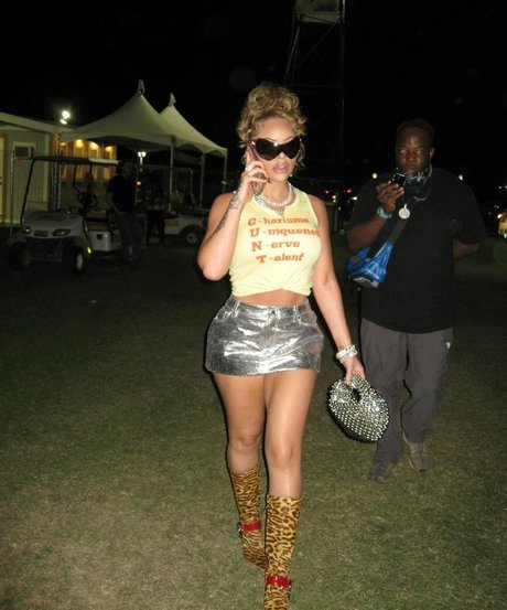 latto777 naked model photos