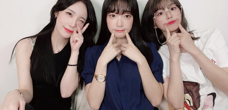 squat onlyfans pornographic pics