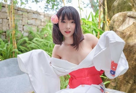 wide onlyfans pornographic photos