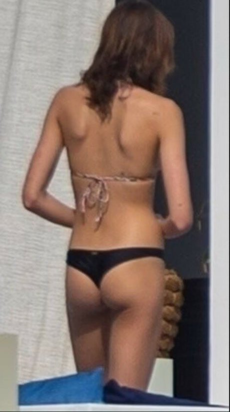 Kaia Gerber art actress pictures