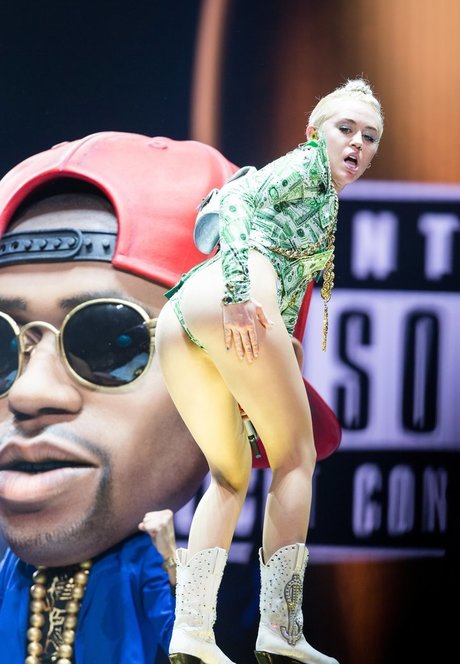 horny girls onlyfans pornographic images