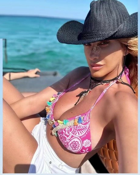 ebony squirt onlyfans best gallery