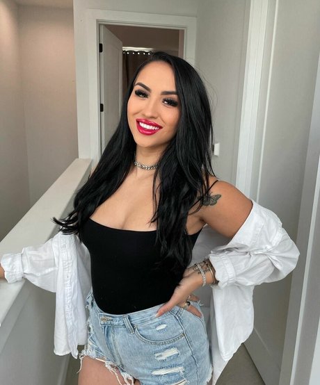 yourfutureexwifey sexy model galleries