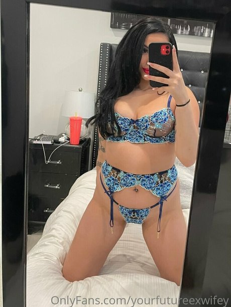 yourfutureexwifey model high quality photo