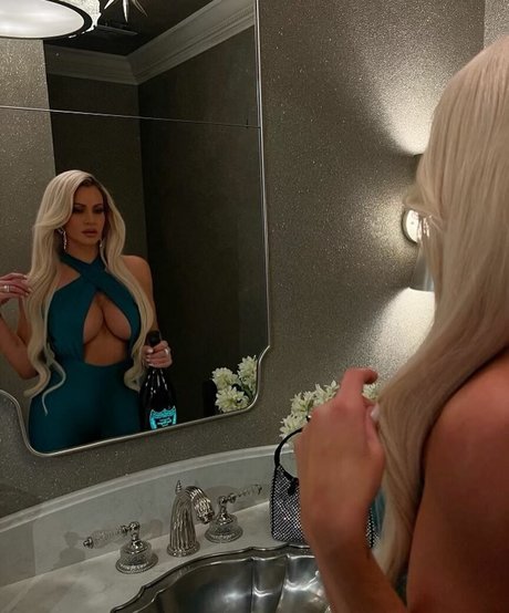 Maryse WWE sex model image