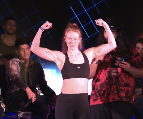 Marisha Ray hot model images