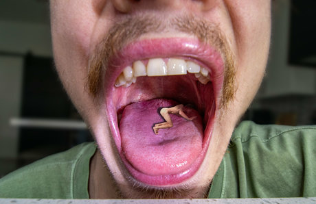 macrocole nude actress photos