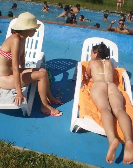 busty mom onlyfans sexy nude pic