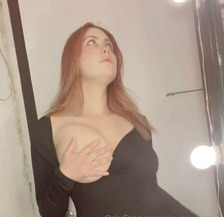 Alejandra Moreno model sexy pics