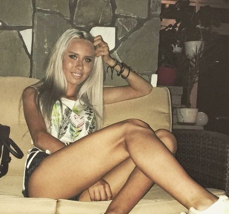 wife pussy onlyfans free xxx archive