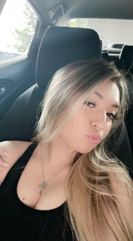 voyeur onlyfans art nude galleries