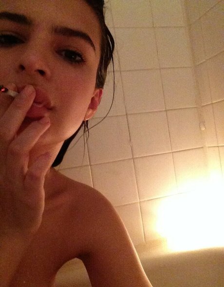 hair onlyfans top pic