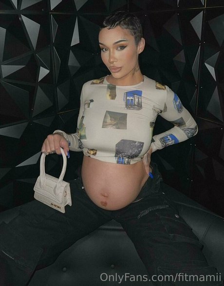 destinicreams model sex pic