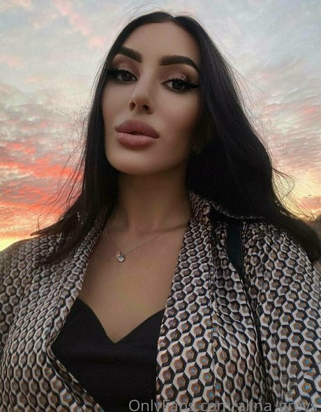 muscle trans onlyfans hot pictures